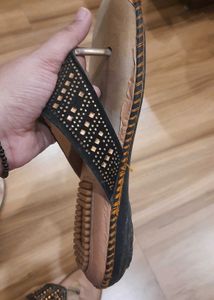 Black Golden Slippers