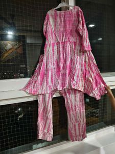 pink kurta set medium size