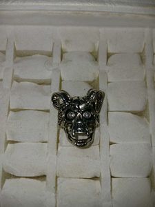 Gothic Skull Ring