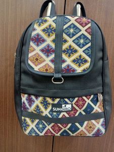 Handcrafted Ethnic Backpack - By SUNMAIRO