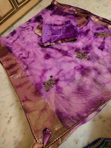unique saree with blouse just wear an look gorgeou