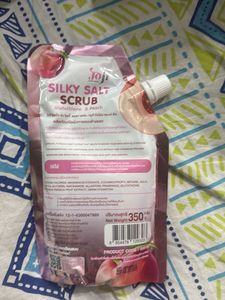 JOJI Silky Salt Scrub - Peach