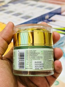 Anti Acne Gel Cream For Brightening &amp; Moisturising
