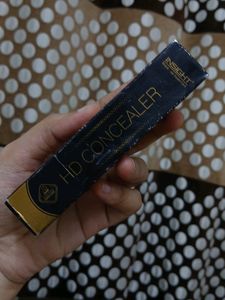 Insight Makeup Essential HD Concealer