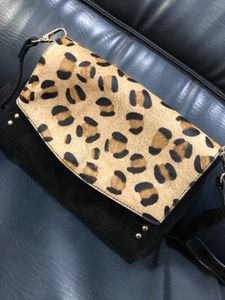 Leopard Print Crossbody Bag Medium 25cmx6cmx16cm
