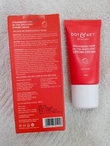 Dot &amp; Key Strobe Cream