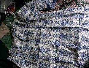 V-neck Short Printed Kurti