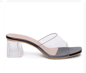 Sendal Heels