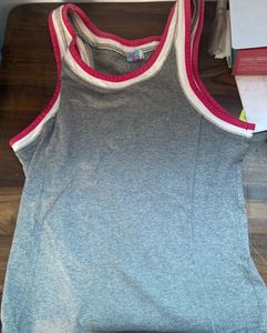 Tank Top 🩶