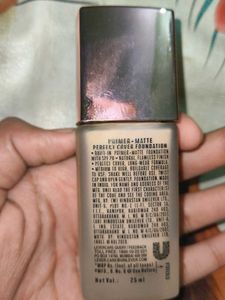 LAKME 9TO5 primer+Matte N220 NEUTRAL MED