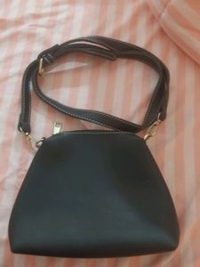 Sling Side Purse
