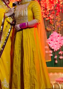 Elegant Yellow Kurta Set