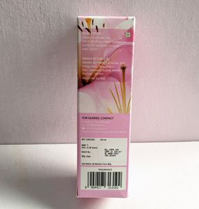 Aqualogica Dewy Floral Kiss Mist