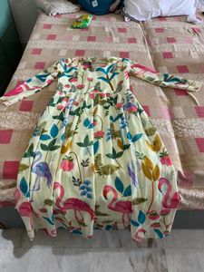 Pristino Women Floral Print Anarkali Kurta
