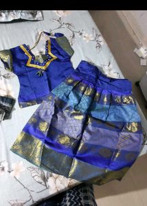 Ethnic Lehenga Choli (2Sets)