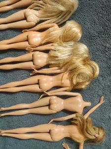 10 Dolls