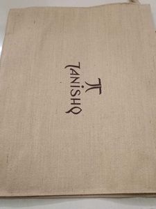 tanishq jewellery bag