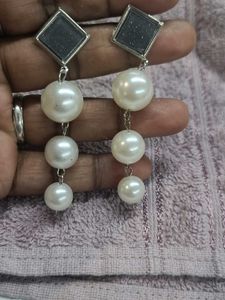 Pearl Drop Earrings