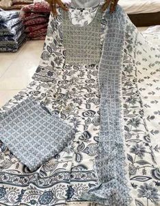 Cotton Subtle anarkali Kurti Dupatta And Pant Set