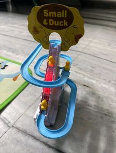 Duck Race Track Toy