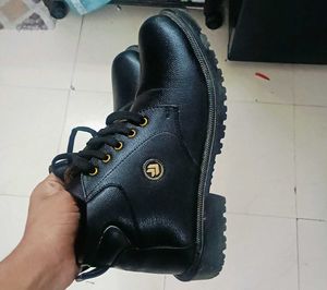 Black Leather Boots
