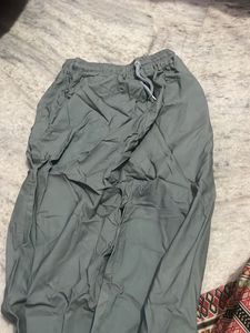 Grey Sleeveless Crop Top