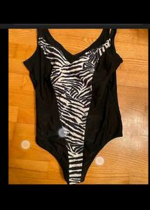 International Swimwear 🎁💕💕