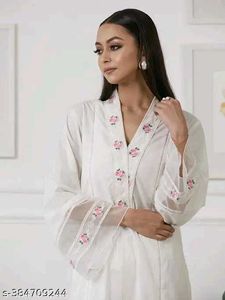 Kurta Set With Pant &amp; Dupatta Se