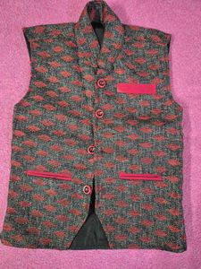 Stylish Sleeveless Vest