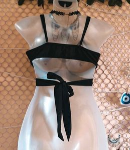 Size M/L 🎊🥳Buy 1 Get One Free🥳🎊Bralette Top
