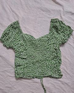 H&amp;M Floral Green Crop Top