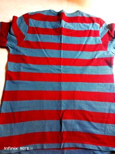 Roadster Maroon &amp; Blue Stripped Cotton Tshirt