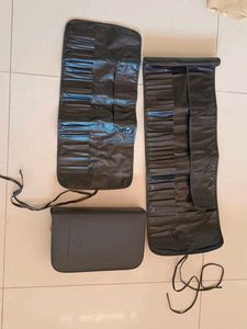 3 Makeup Brush Holder Cases