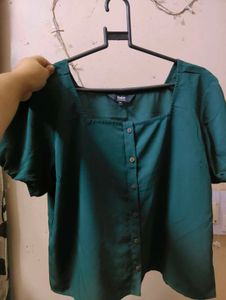 Comfy Green Puff Sleeves Top