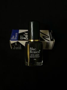 Blue Heaven Bright Compact Powder And Foundation