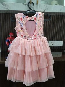 Nauti Nati Frock Bilkul Ache Condition Me...