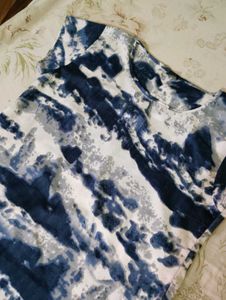 Patterned Women's Top