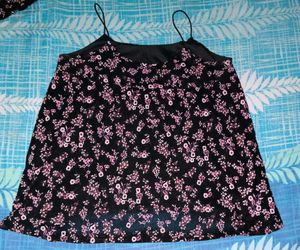 Nice Cute Black Top With Pink Flowers Prints