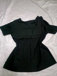 Urban Revivo Ruffle Collar T-shirt
