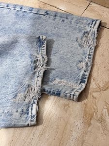 Women Ripped Jeans