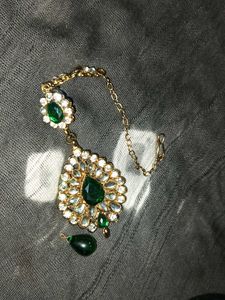 Green Maang Tikka with black necklace
