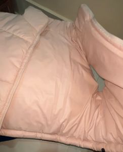 💖 Cozy &amp; Trendy Pink Puffer Vest 💖