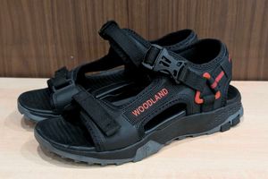 Woodland Black Sandals Siz 9🔥