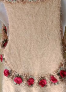 Floral Embroidered Knit Top