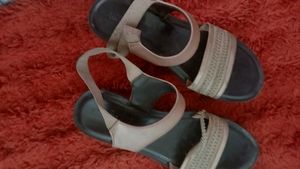 heals for women not flated