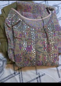 Mehndi Colour Suit