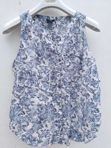 Cotton Floral Branded Top.