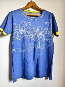 Blue Floral T-Shirt Size S/M