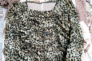 Leopard Print Ruched Top