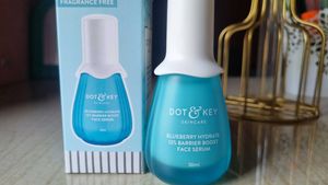 Dot &amp; Key Blueberry Hydrate Face Serum